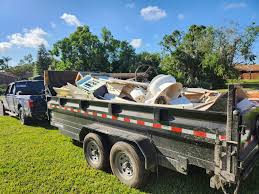 Best Commercial Junk Removal  in Onalaska, WI